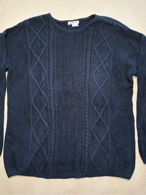 Orvis Navy knit Crewneck Sweater